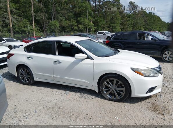1N4AL3AP7JC272897 2018 NISSAN ALTIMA White უკანა სალონის ხედი