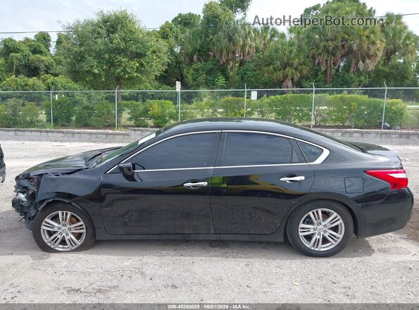 1N4AL3AP8HC147790 2017 NISSAN ALTIMA Black 