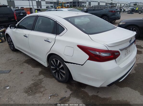 1N4AL3AP8JC167155 2018 NISSAN ALTIMA White 