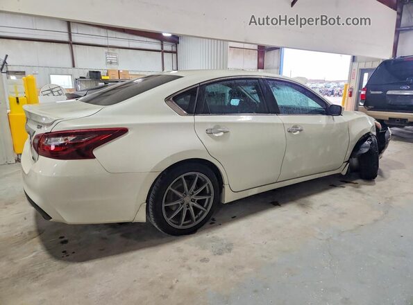 1N4AL3AP8JC180987 2018 NISSAN ALTIMA White Rear right