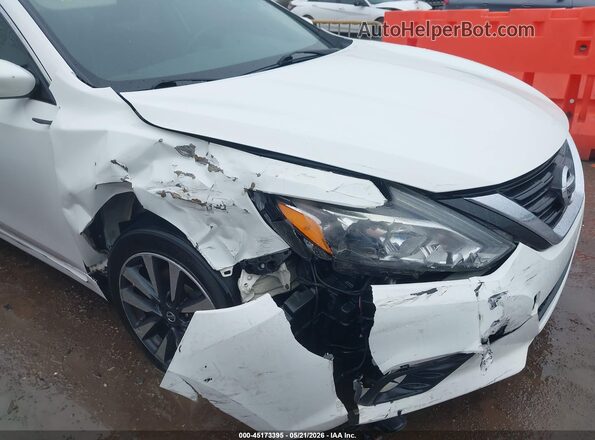 1N4AL3AP8JC271404 2018 NISSAN ALTIMA White Вид спереду