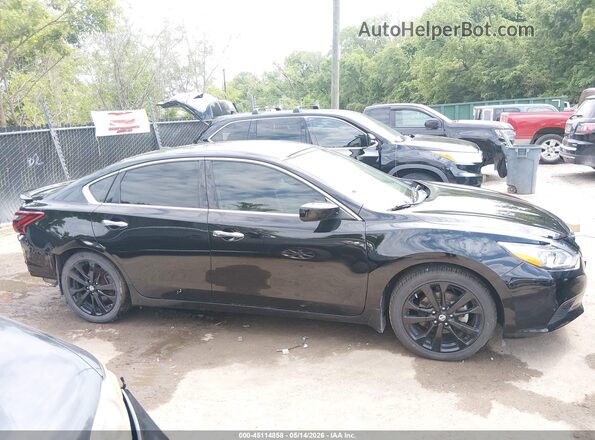 1N4AL3AP8JC284735 2018 NISSAN ALTIMA Black Widok wnętrza 360 stopni