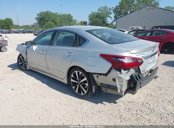 1N4AL3AP9HC111543 2017 NISSAN ALTIMA Серебряный Задняя левая четверть