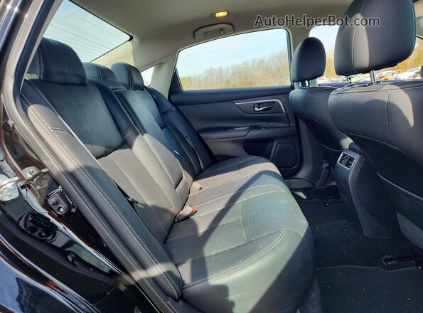 1N4AL3AP9HC177641 2017 NISSAN ALTIMA Black Rear seats view