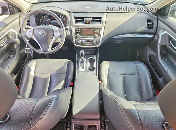 1N4AL3AP9HC177641 2017 NISSAN ALTIMA Black Dashboard view