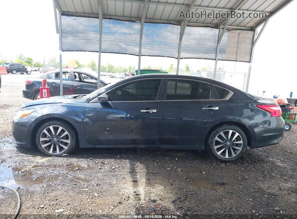 1N4AL3AP9HC283829 2017 NISSAN ALTIMA Blue Rear interior view