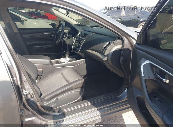 1N4AL3AP9HC475896 2017 NISSAN ALTIMA Gray Widok wnętrza z przodu