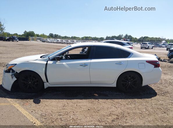 1N4AL3AP9HC487577 2017 NISSAN ALTIMA White 