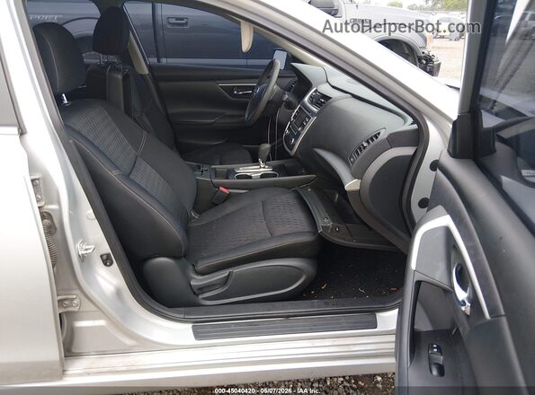 1N4AL3AP9JC113217 2018 NISSAN ALTIMA Silver წინა სალონის ხედი