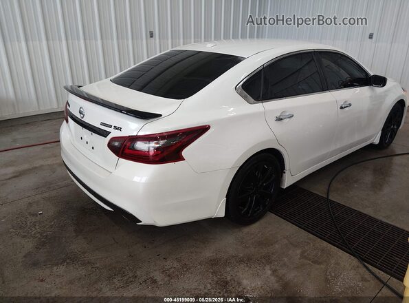 1N4AL3AP9JC159534 2018 NISSAN ALTIMA White Задня права чверть