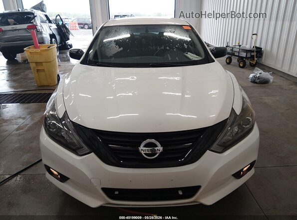 1N4AL3AP9JC159534 2018 NISSAN ALTIMA White Вид щитка приладів