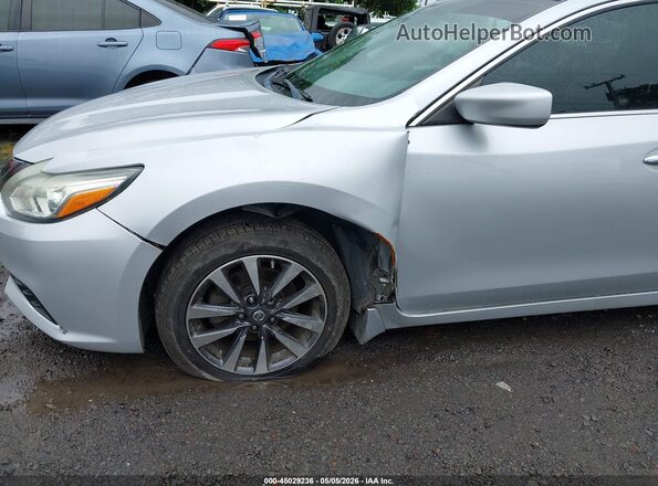 1N4AL3APXGC197878 2016 NISSAN ALTIMA Silver Vista frontal