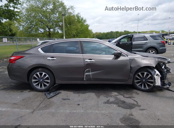 1N4AL3APXHC185845 2017 NISSAN ALTIMA Brown უკანა სალონის ხედი