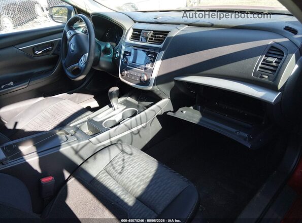 1N4AL3APXHC272452 2017 NISSAN ALTIMA Red Widok wnętrza z przodu