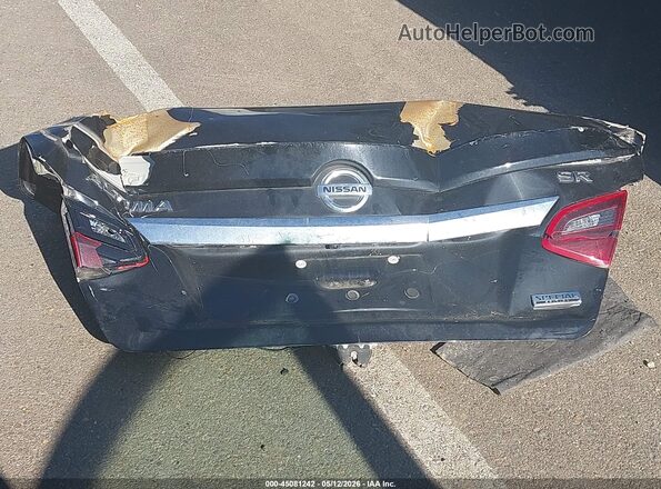 1N4AL3APXJC160627 2018 NISSAN ALTIMA Black Widok zestawu wskaźników
