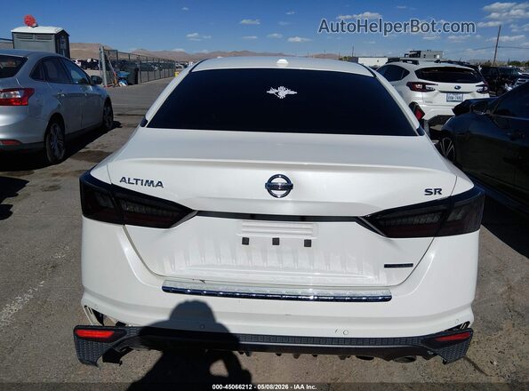 1N4AL4CV2NN337070 2022 NISSAN ALTIMA White 