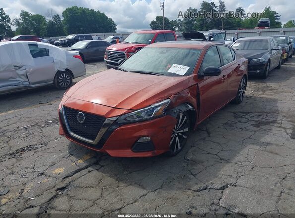 1N4AL4CV7NN392419 2022 NISSAN ALTIMA Orange Front left