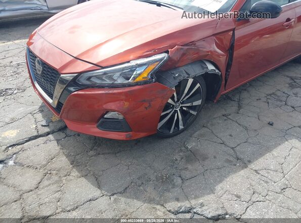 1N4AL4CV7NN392419 2022 NISSAN ALTIMA Orange Front view