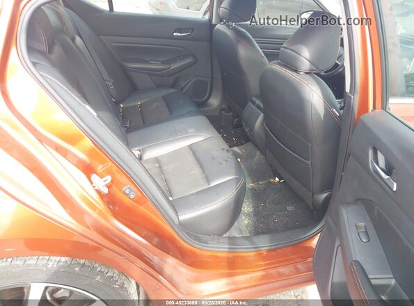 1N4AL4CV7NN392419 2022 NISSAN ALTIMA Orange VIN sticker view