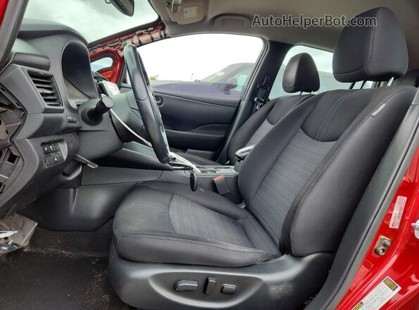1N4AZ1CP3JC311470 2018 NISSAN LEAF Red Vista interior delantera