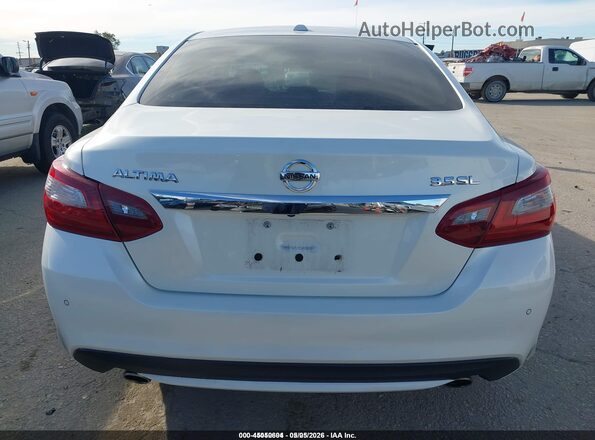 1N4BL3AP3JC134777 2018 NISSAN ALTIMA White 