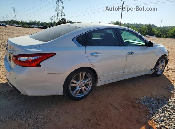 1N4BL3AP5HC207268 2017 NISSAN ALTIMA Белый Задняя правая четверть