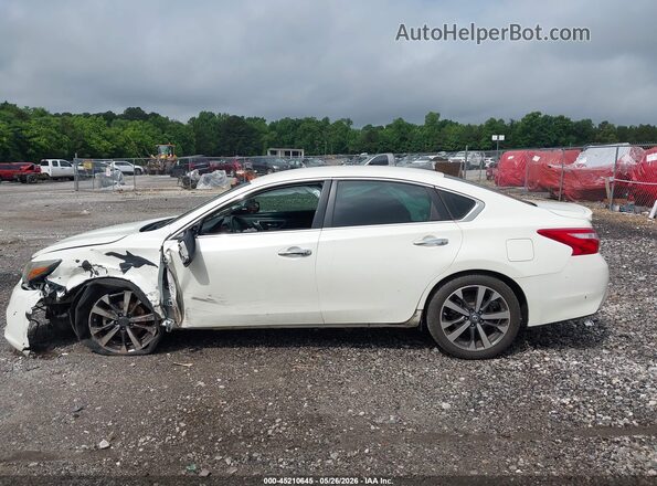 1N4BL3AP6GC283466 2016 NISSAN ALTIMA White Սալոնի 360 աստիճան տեսք