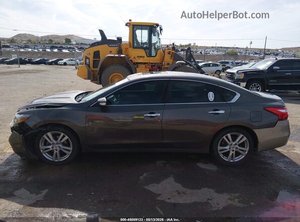 1N4BL3AP9GC136123 2016 NISSAN ALTIMA Brown 
