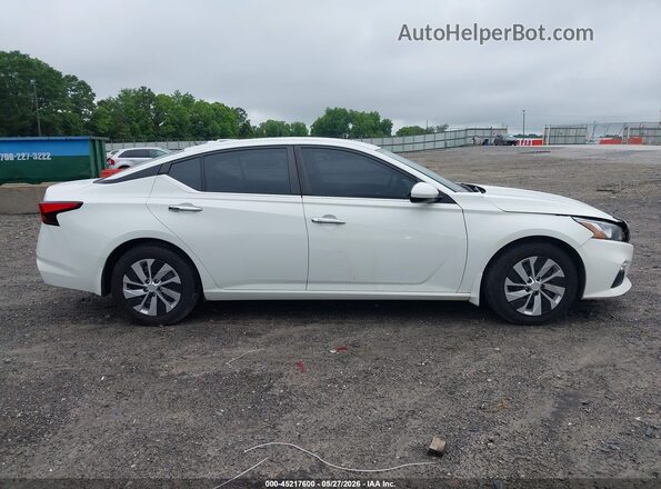 1N4BL4BV0KC193452 2019 NISSAN ALTIMA White Вид задньої частини салону