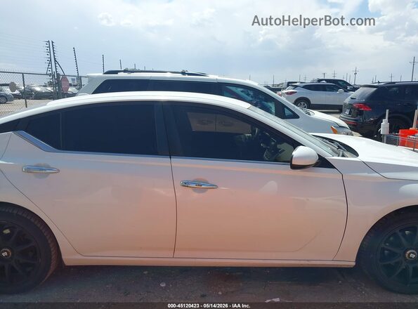 1N4BL4BV1LC131799 2020 NISSAN ALTIMA White Vista interior trasera