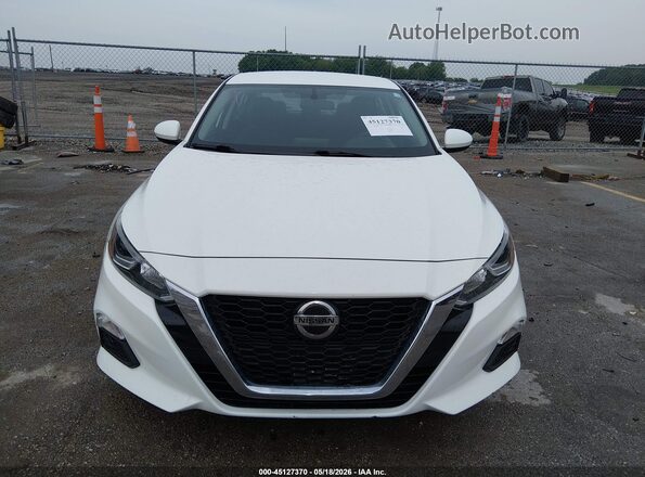 1N4BL4BV1LC236164 2020 NISSAN ALTIMA White Rear interior view