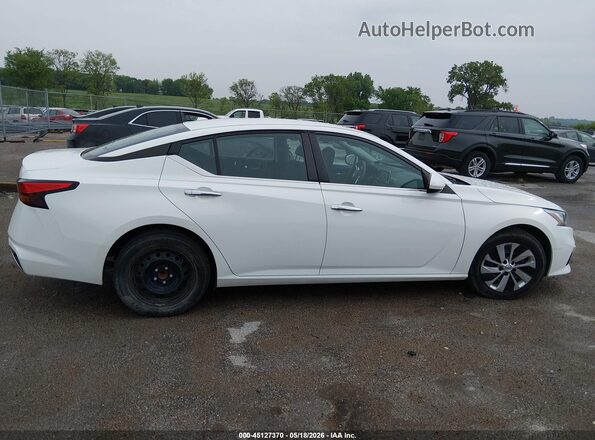 1N4BL4BV1LC236164 2020 NISSAN ALTIMA White 360 interior view