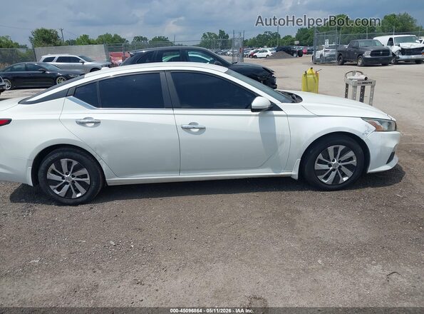 1N4BL4BV2KC163630 2019 NISSAN ALTIMA Белый Вид задней части салона
