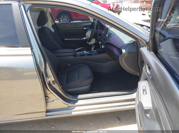 1N4BL4BV2LC204307 2020 NISSAN ALTIMA Gray Вид салону спереду