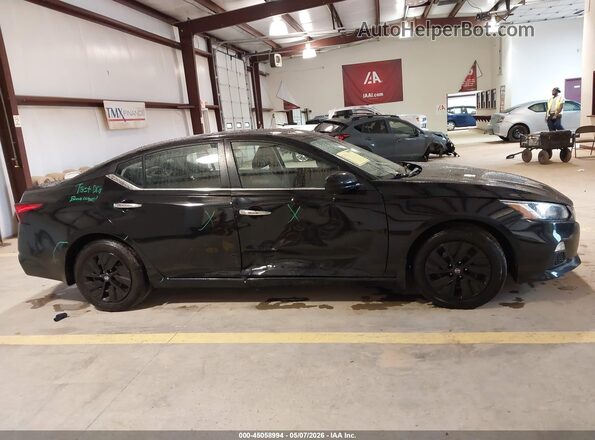 1N4BL4BV2MN380280 2021 NISSAN ALTIMA Black Widok wnętrza z tyłu