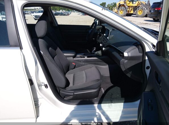 1N4BL4BV2SN304748 2025 NISSAN ALTIMA White 