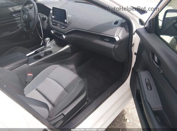1N4BL4BV5SN338604 2025 NISSAN ALTIMA Белый Вид салона спереди