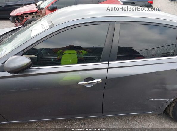 1N4BL4BV6KC170063 2019 NISSAN ALTIMA Gray Widok wnętrza 360 stopni
