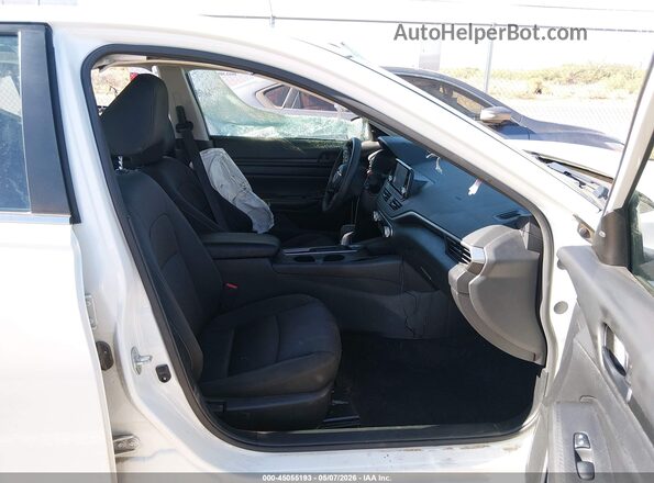 1N4BL4BV6PN345083 2023 NISSAN ALTIMA White წინა სალონის ხედი