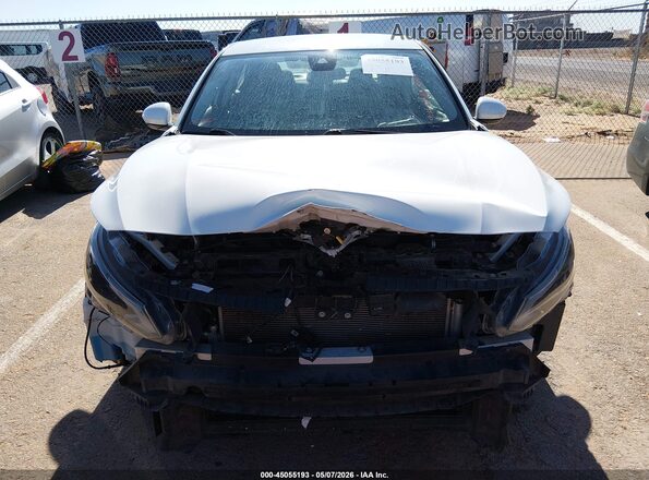 1N4BL4BV6PN345083 2023 NISSAN ALTIMA White ხელსაწყოთა პანელის ხედი
