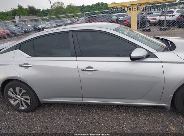 1N4BL4BV7LC116563 2020 NISSAN ALTIMA Silver უკანა სალონის ხედი