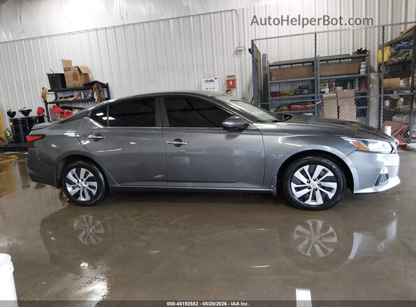 1N4BL4BV7MN399617 2021 NISSAN ALTIMA Gray Вид задньої частини салону