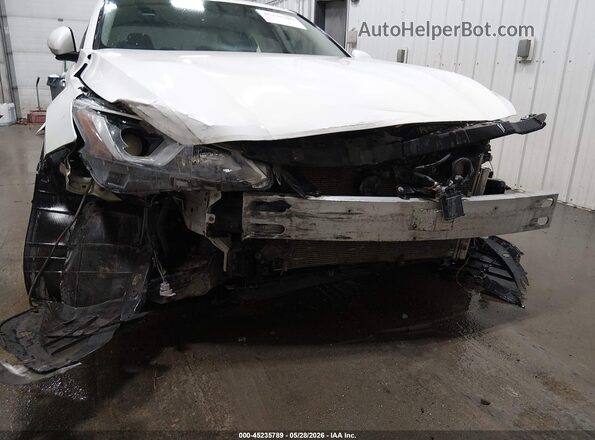 1N4BL4BV8KC239786 2019 NISSAN ALTIMA White Front view