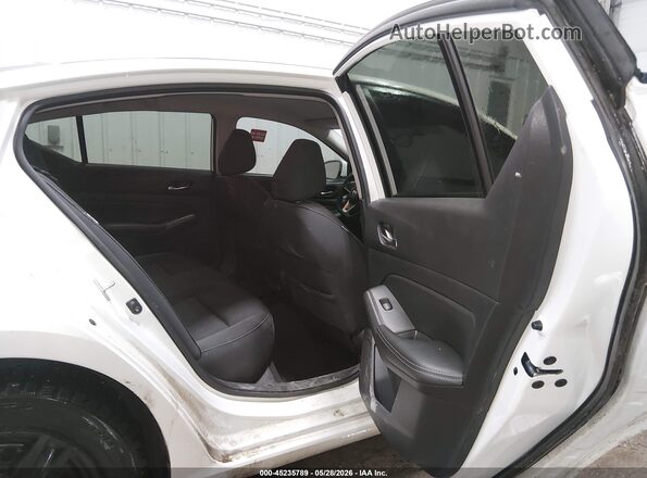1N4BL4BV8KC239786 2019 NISSAN ALTIMA White VIN sticker view