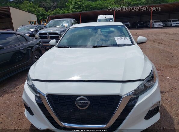 1N4BL4BV8LC122016 2020 NISSAN ALTIMA Белый Вид щитка приборов