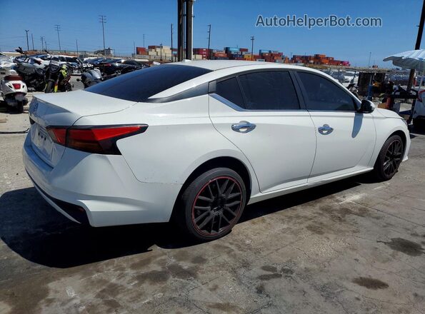 1N4BL4BV8LC131802 2020 NISSAN ALTIMA White Tył prawy