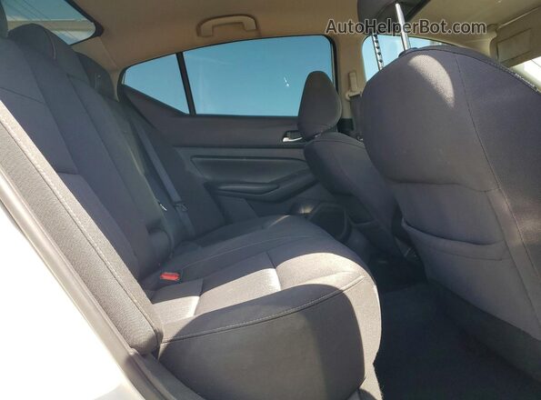 1N4BL4BV8LC131802 2020 NISSAN ALTIMA White Widok tylnych siedzeń