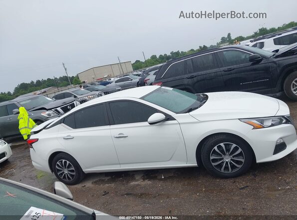 1N4BL4BV8MN364732 2021 NISSAN ALTIMA White Widok wnętrza z tyłu