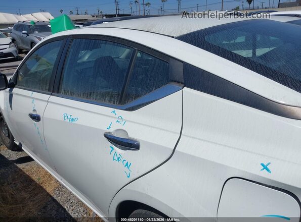1N4BL4BV9NN408075 2022 NISSAN ALTIMA White 
