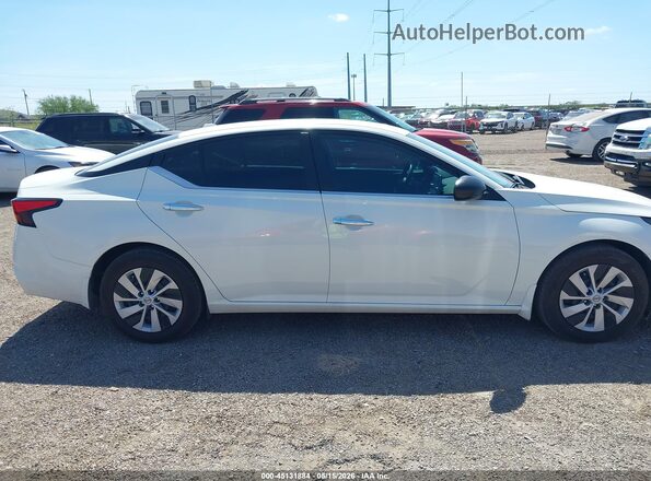 1N4BL4BV9SN334510 2025 NISSAN ALTIMA White Vista interior trasera